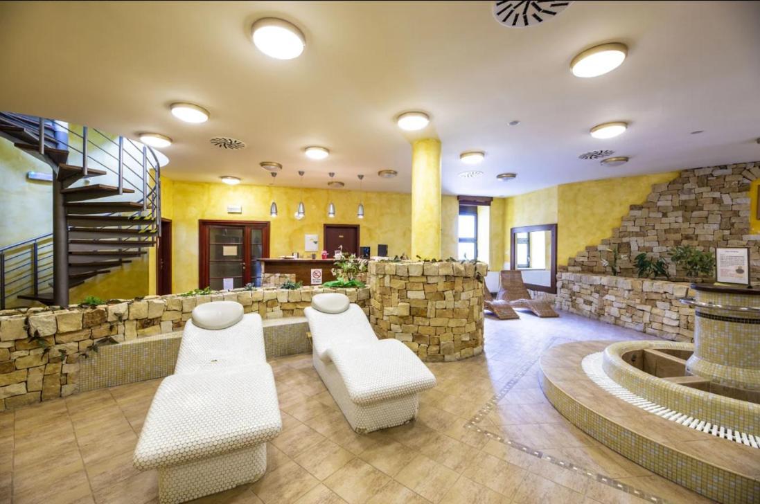 Spa Hotel Bily Horec Harrachov Dış mekan fotoğraf