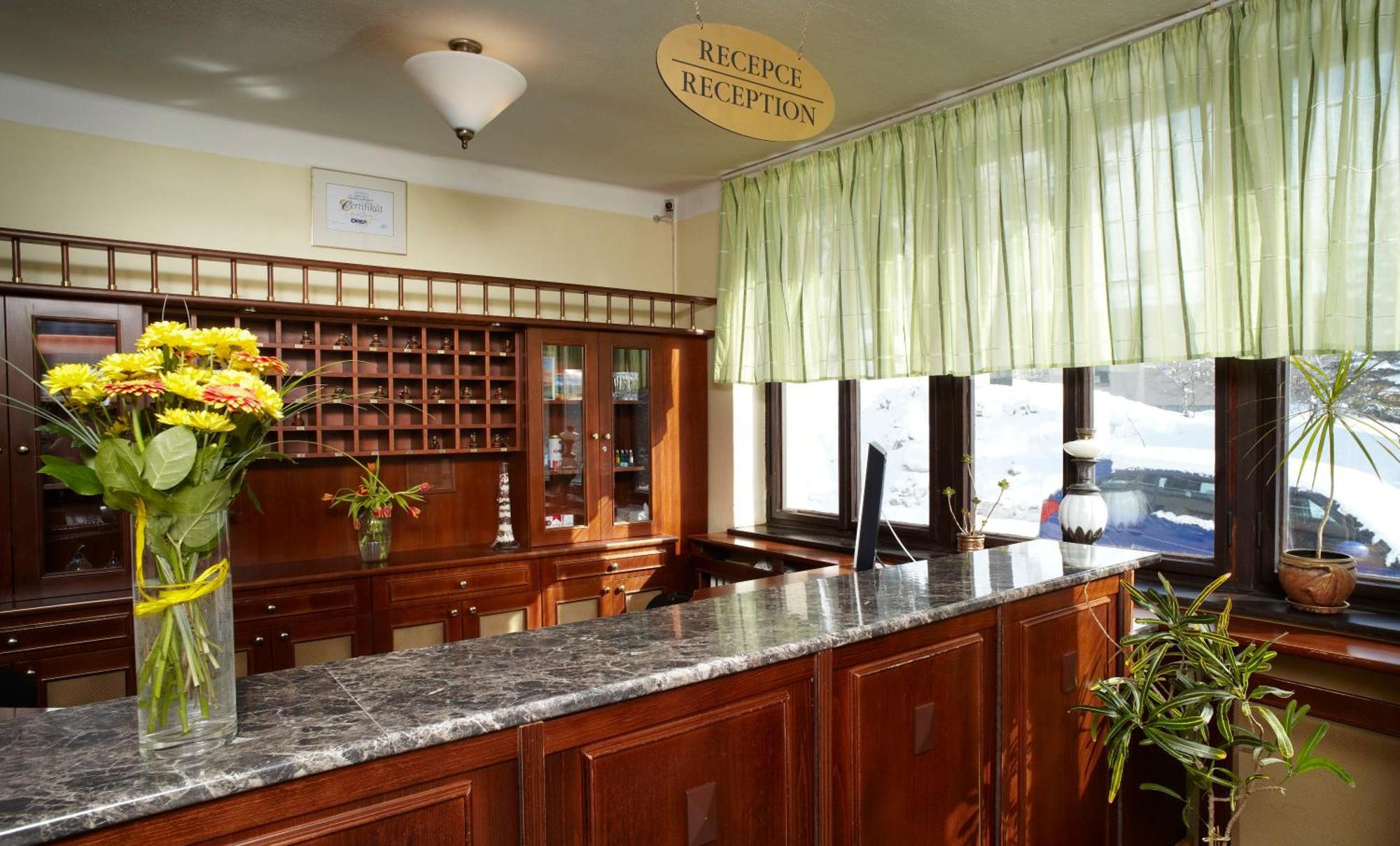 Spa Hotel Bily Horec Harrachov Dış mekan fotoğraf